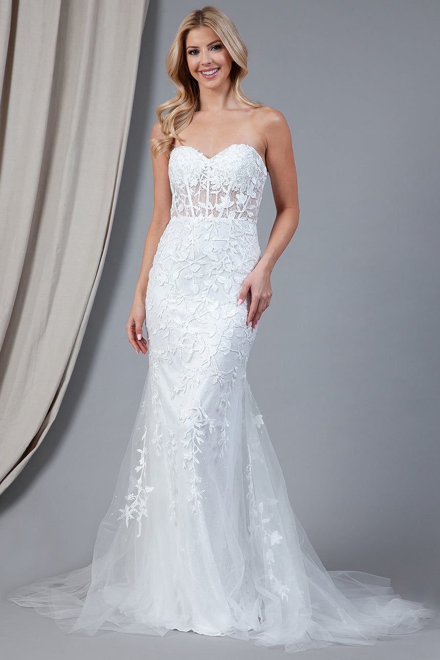 Ameila Couture 7024