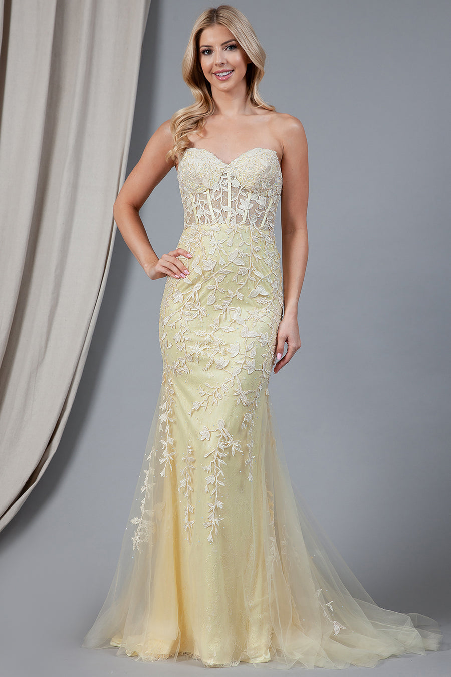Ameila Couture 7024